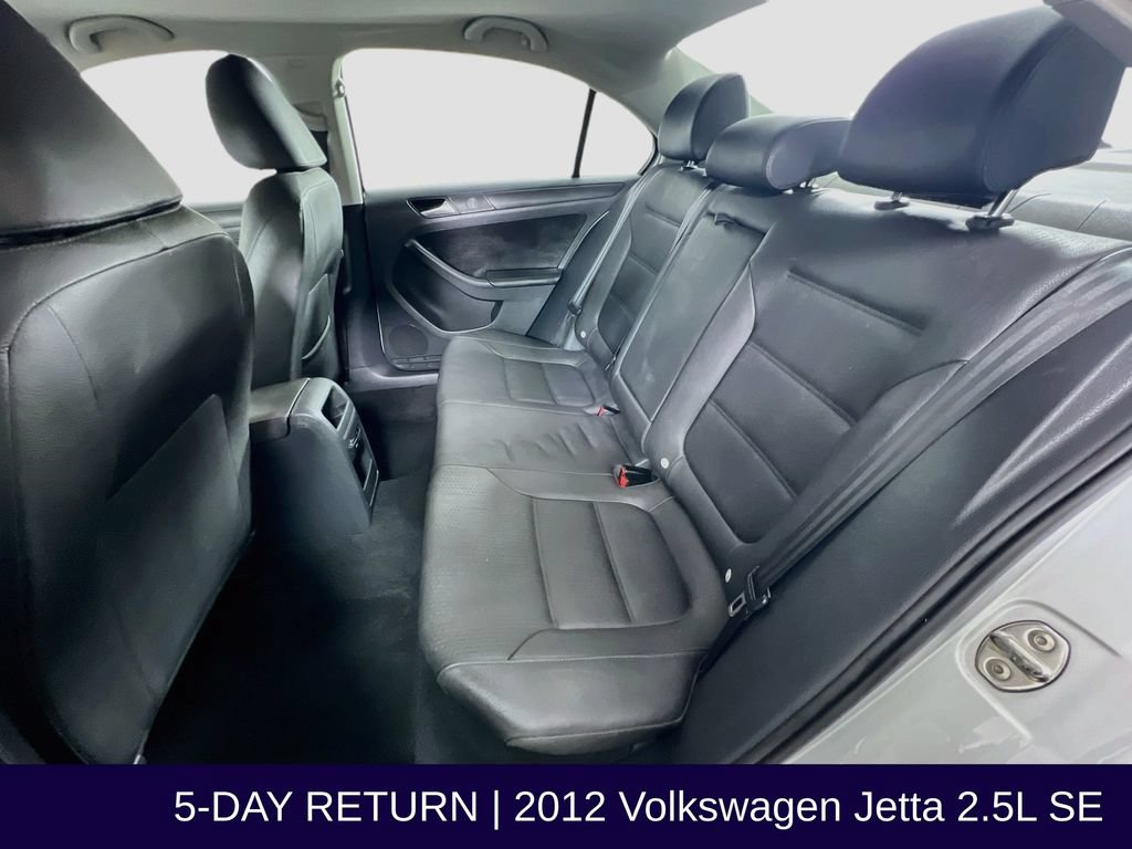 Used 2012 Volkswagen Jetta SE FWD image 24