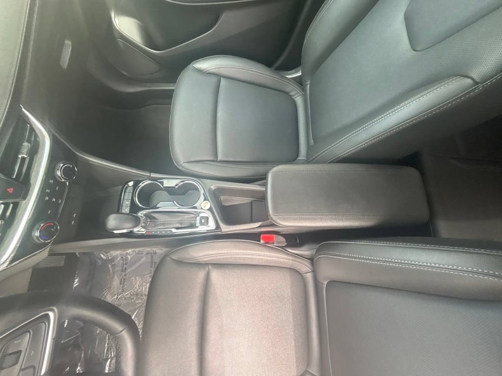 Used 2024 Buick Encore GX Sport Touring FWD image 15