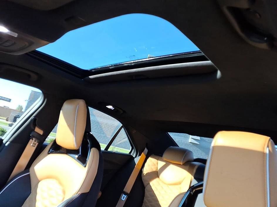Used 2022 Cadillac CT4 V Blackwing w/ Driver Assist Package RWD image 21