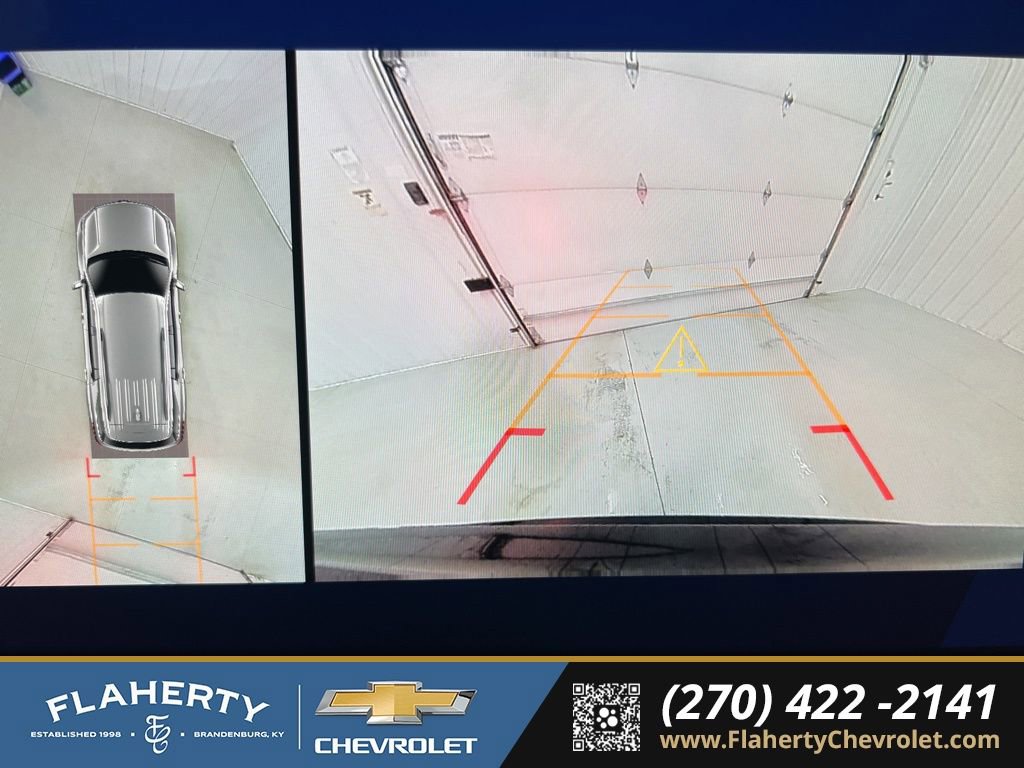 Used 2024 Chevrolet Traverse RS w/ LPO, Floor Liner Package AWD/4WD image 39