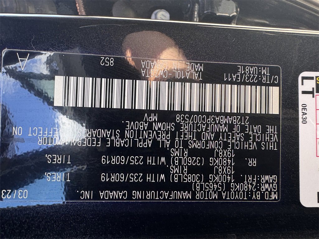 Used 2023 Lexus RX 350 Premium image 34