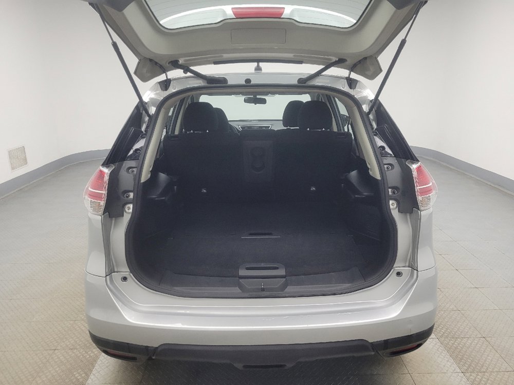 Used 2015 Nissan Rogue S AWD/4WD image 29