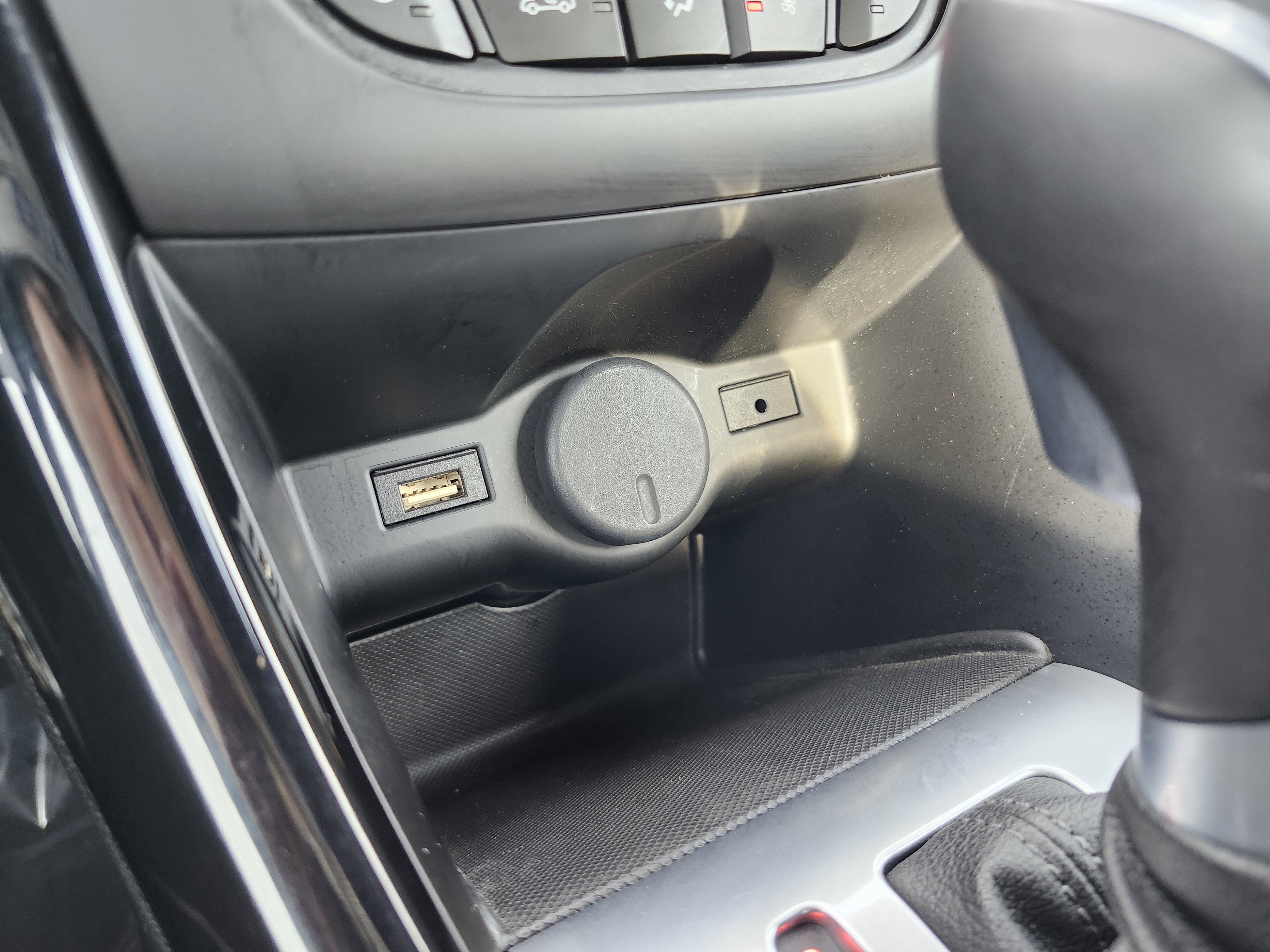 Used 2017 Buick Cascada Premium FWD image 30