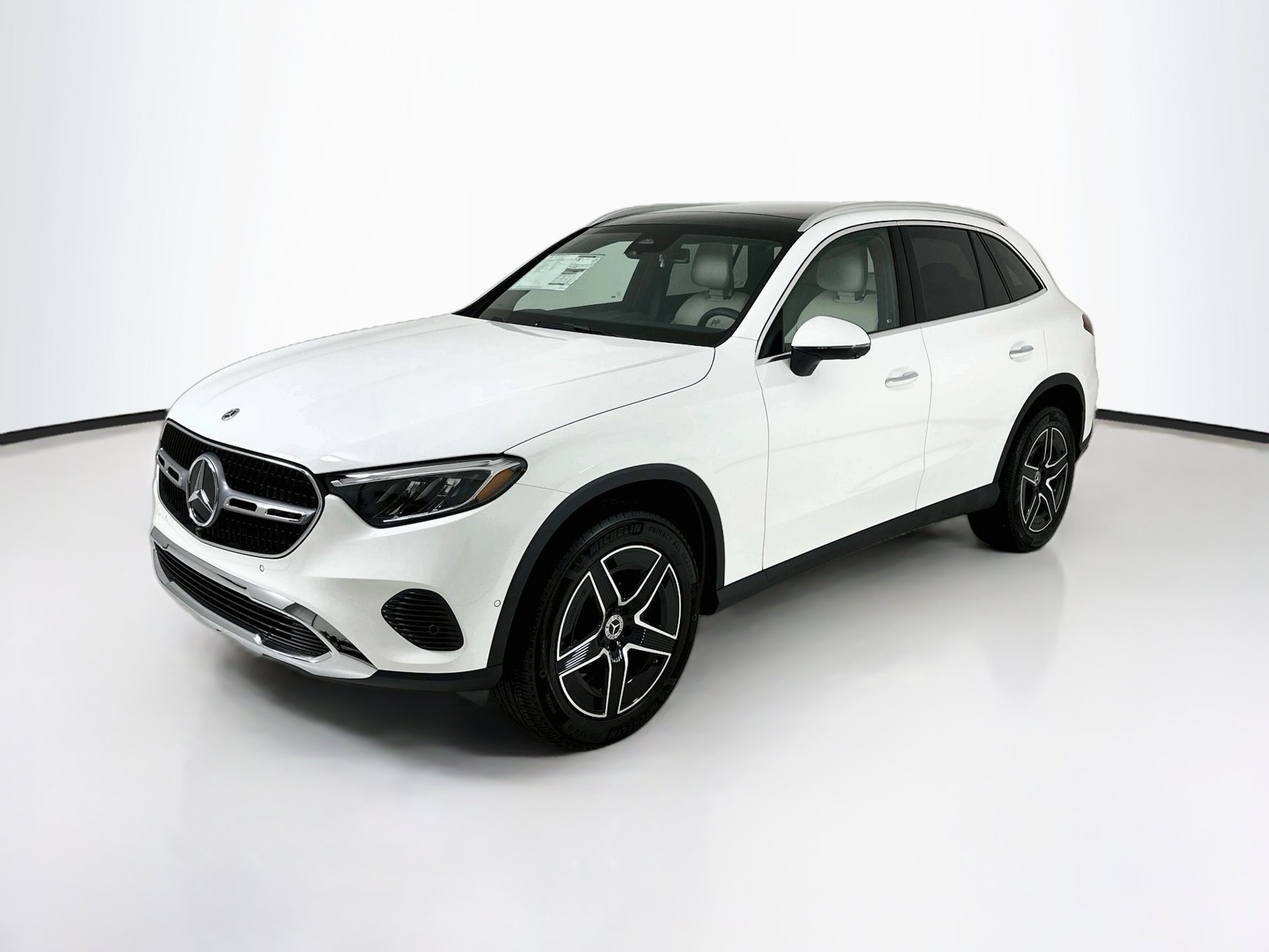 New 2027 Mercedes-Benz GLC 300 4MATIC image 3