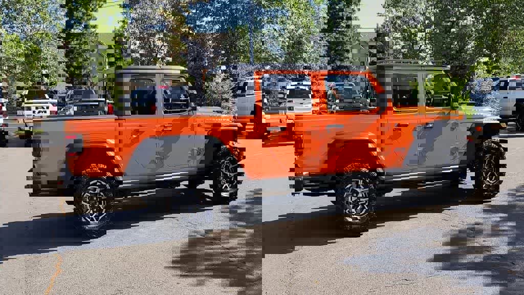 New 2025 Jeep Gladiator Rubicon w/ Convenience Group image 9