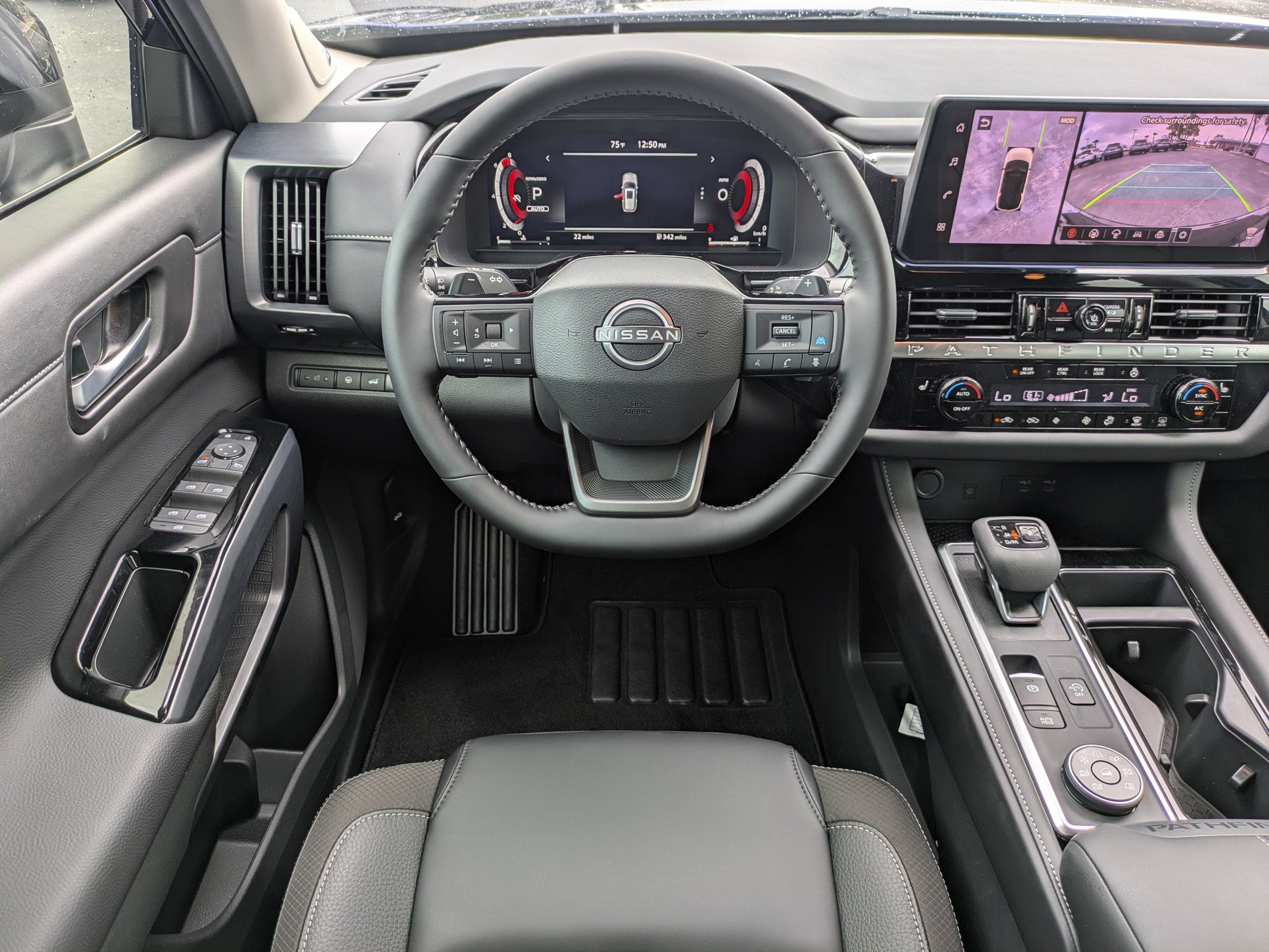 New 2026 Nissan Pathfinder SL AWD/4WD image 19