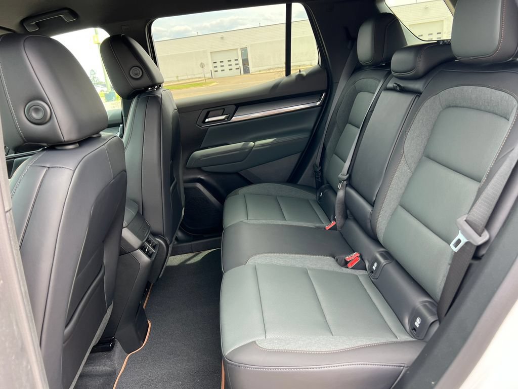New 2027 GMC Terrain AT4 AWD/4WD image 5