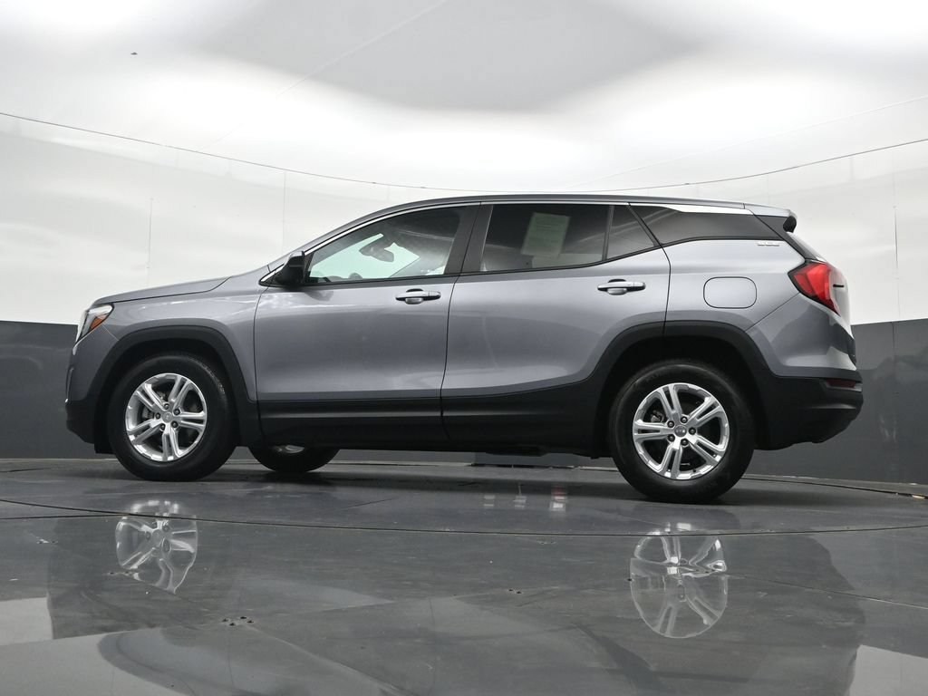 Certified 2021 GMC Terrain SLE FWD image 31
