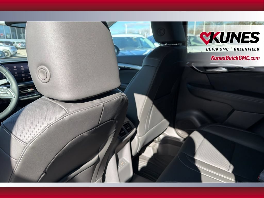 New 2026 Buick Envision Preferred AWD/4WD image 35