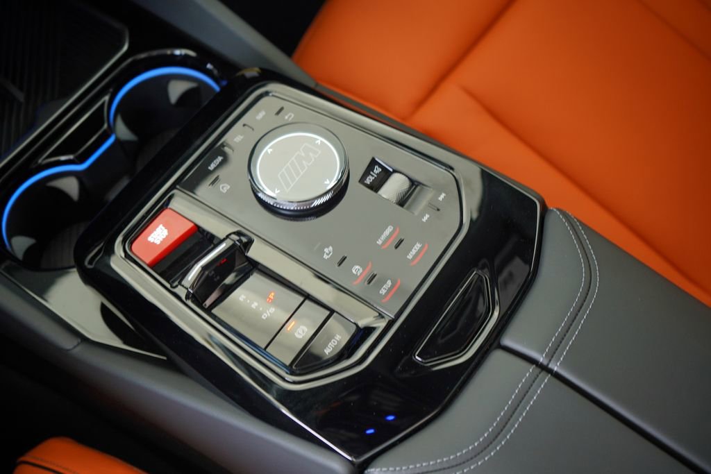 New 2026 BMW M5 w/ Executive Package image 19