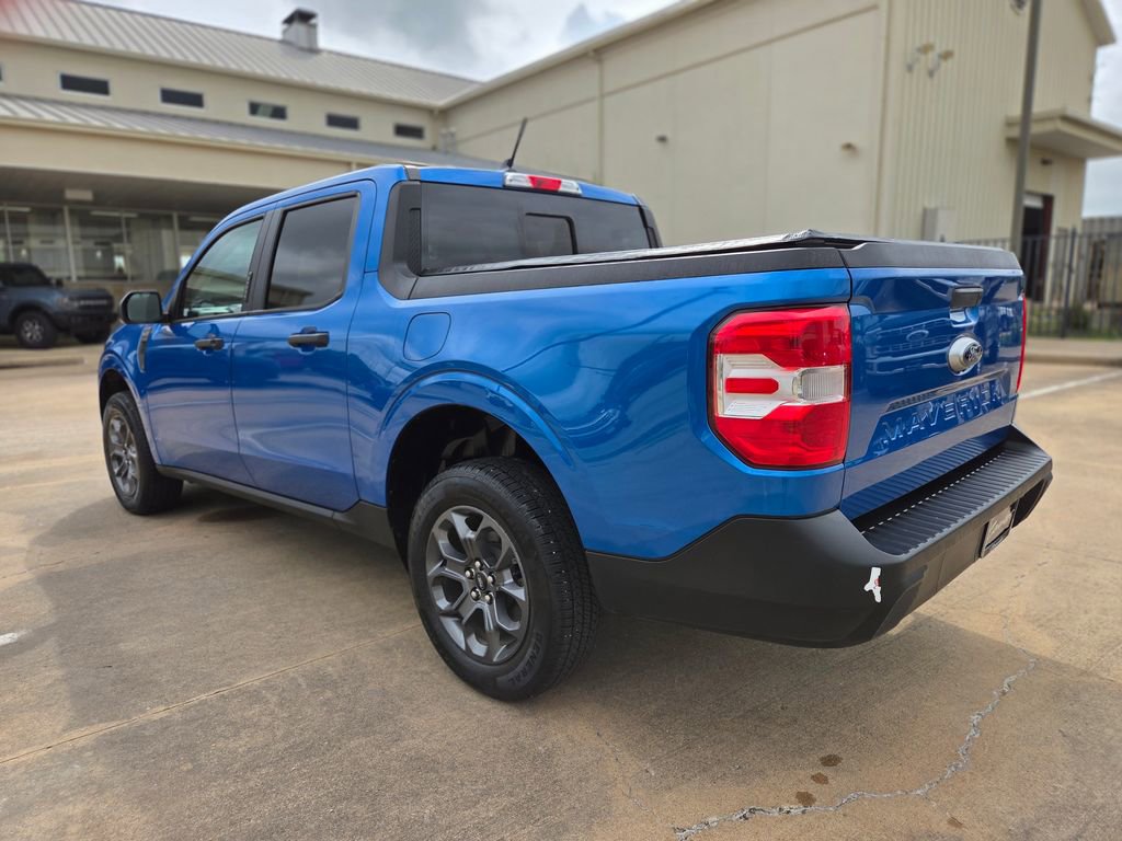 Used 2022 Ford Maverick XLT image 7