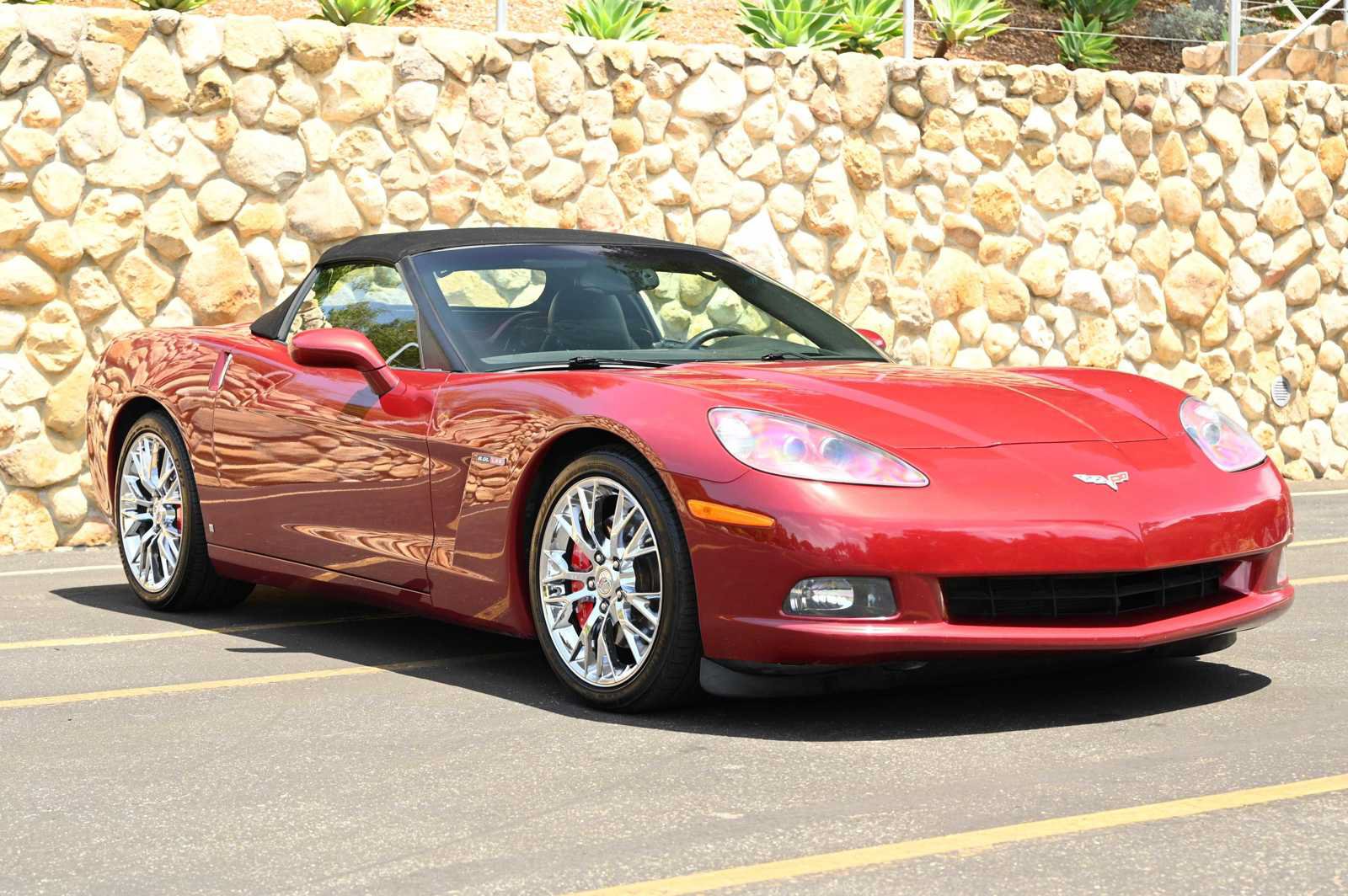 Used 2006 Chevrolet Corvette Convertible w/ Preferred Equipment Group RWD image 7