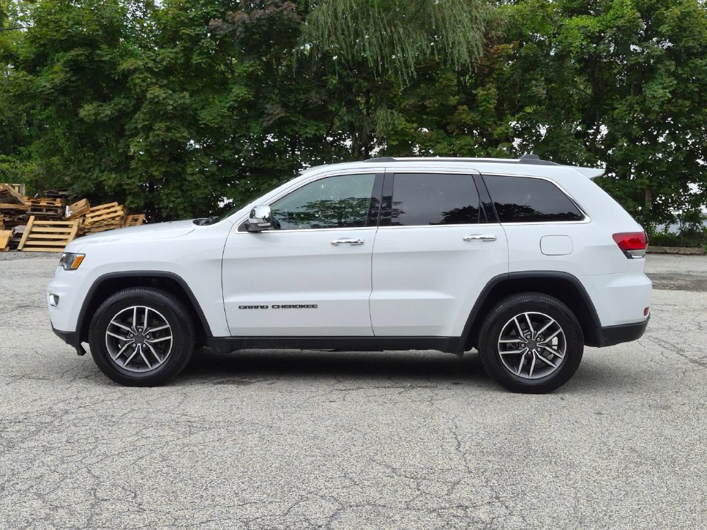 Used 2021 Jeep Grand Cherokee Limited w/ Trailer Tow Group IV AWD/4WD image 9
