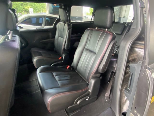 Used 2018 Dodge Grand Caravan GT image 24