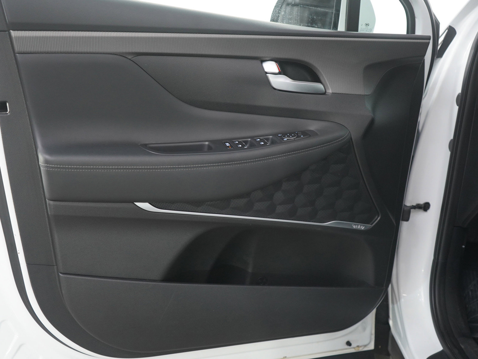 Used 2020 Hyundai Santa Fe SEL image 18