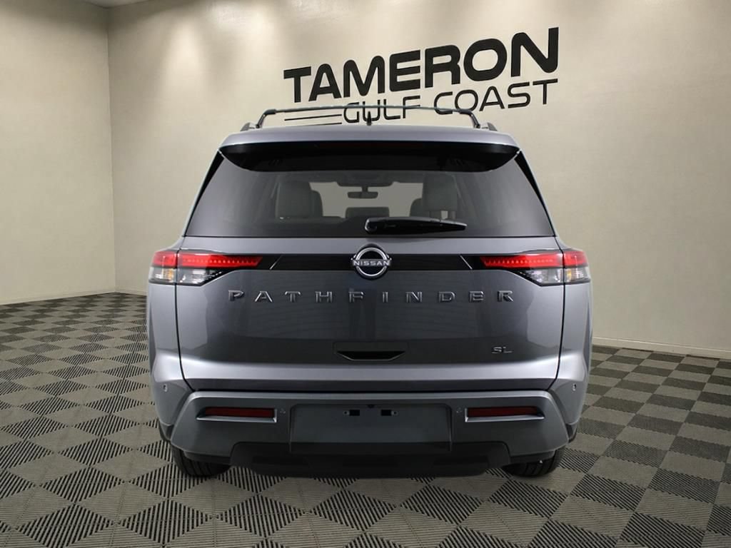 New 2026 Nissan Pathfinder SL FWD image 4