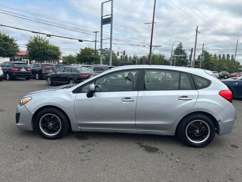 Used 2012 Subaru Impreza 2.0i image 11