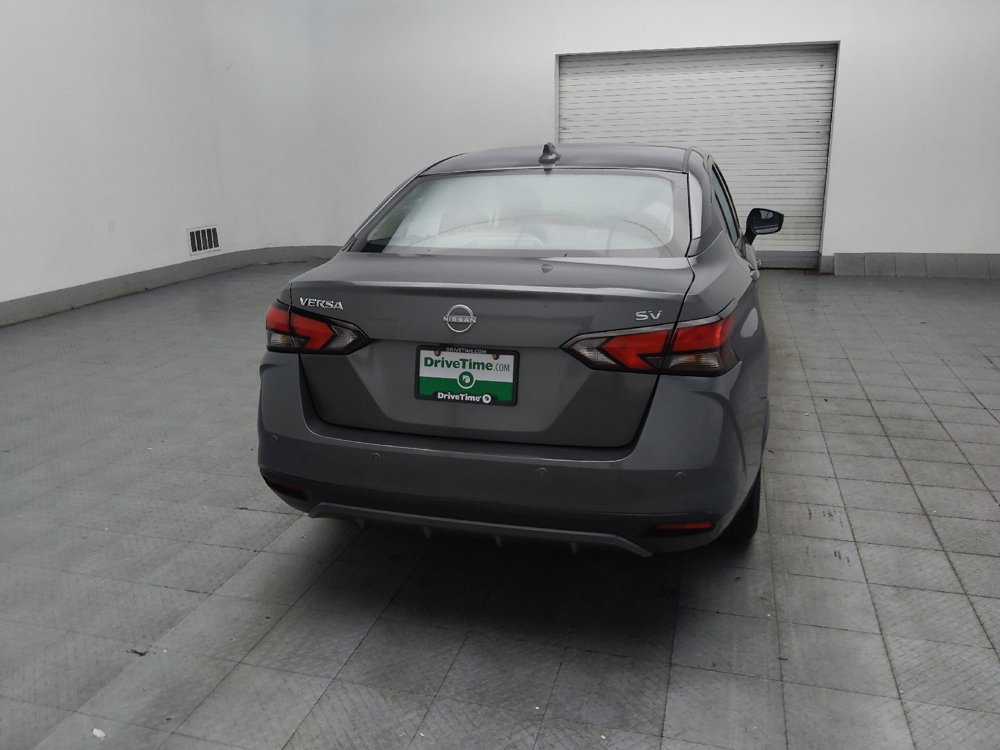 Used 2024 Nissan Versa SV FWD image 7