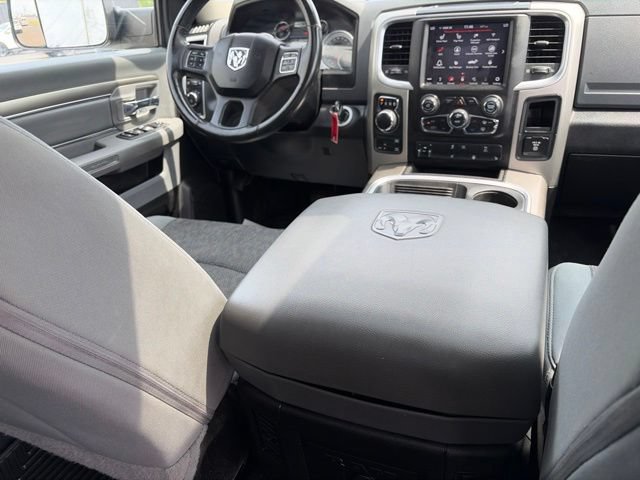 Used 2019 RAM 1500 Warlock AWD/4WD image 41