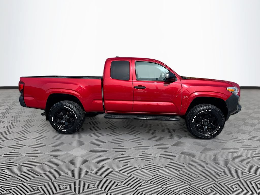 Used 2022 Toyota Tacoma SR RWD image 5