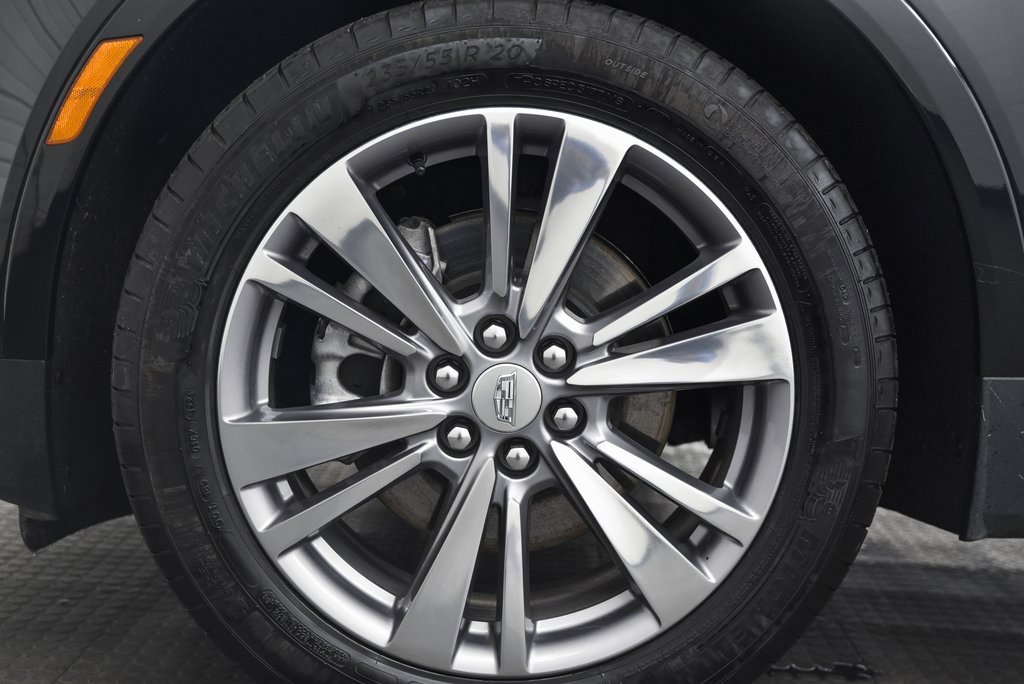 Certified 2025 Cadillac XT5 Premium Luxury image 8