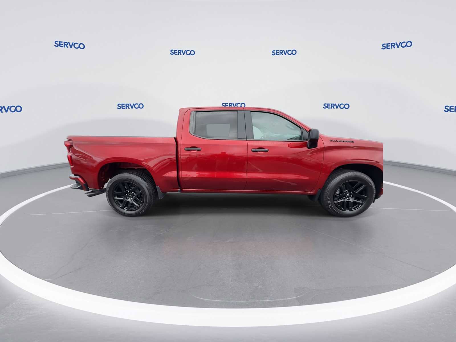 Used 2022 Chevrolet Silverado 1500 Custom w/ LPO, Blackout Package RWD image 9
