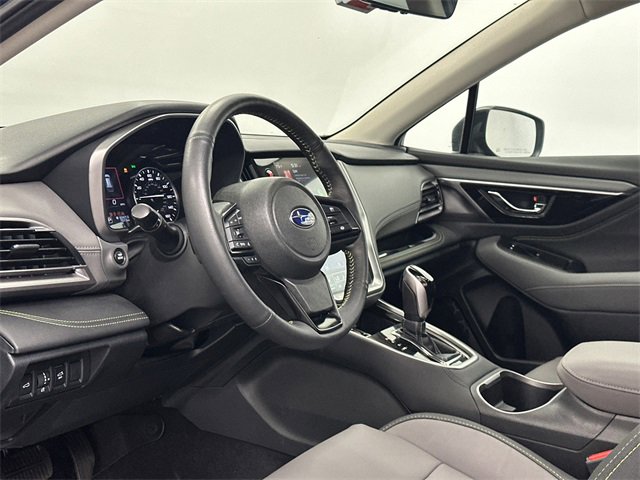 Used 2025 Subaru Outback Onyx Edition image 16