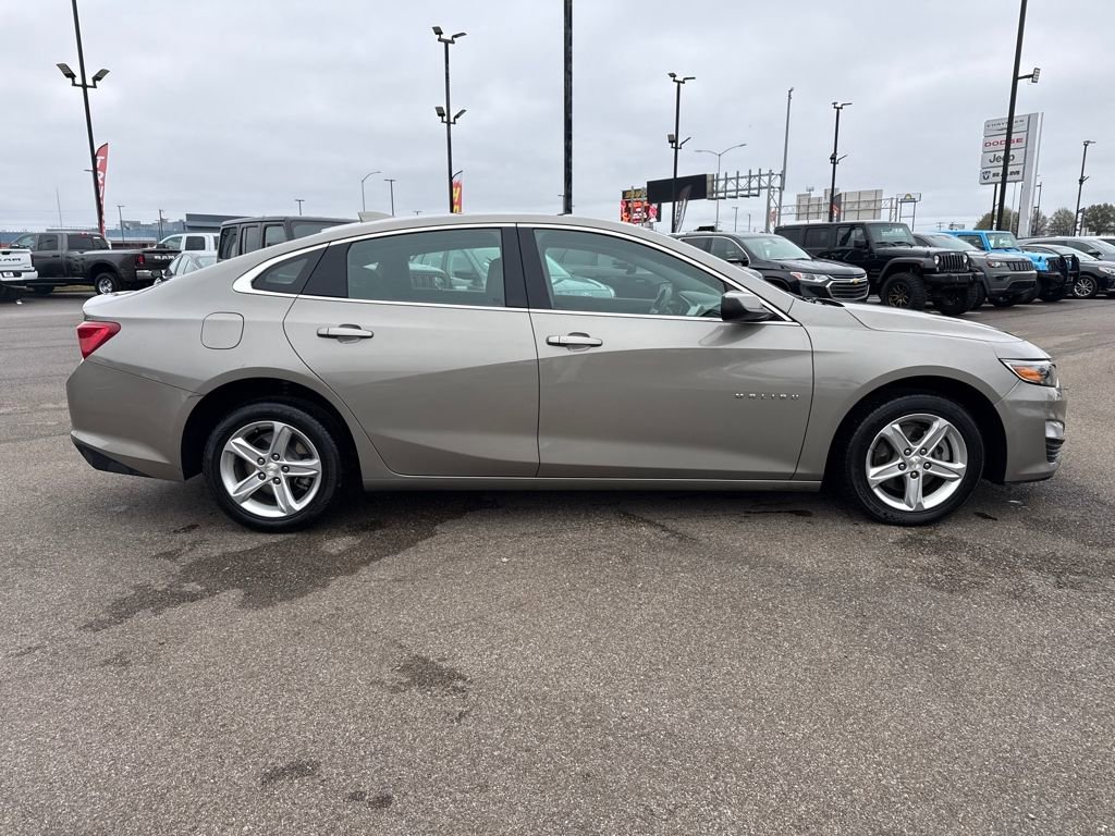 Used 2024 Chevrolet Malibu LT image 13