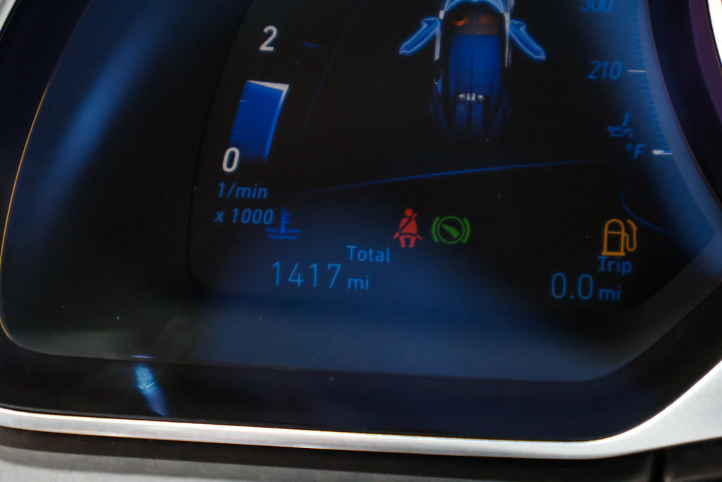 Used 2022 Bugatti Chiron Super Sport AWD/4WD image 31