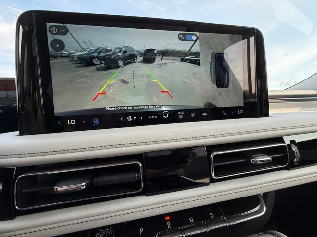 Used 2025 Lincoln Aviator Reserve w/ Jet Appearance Package image 20
