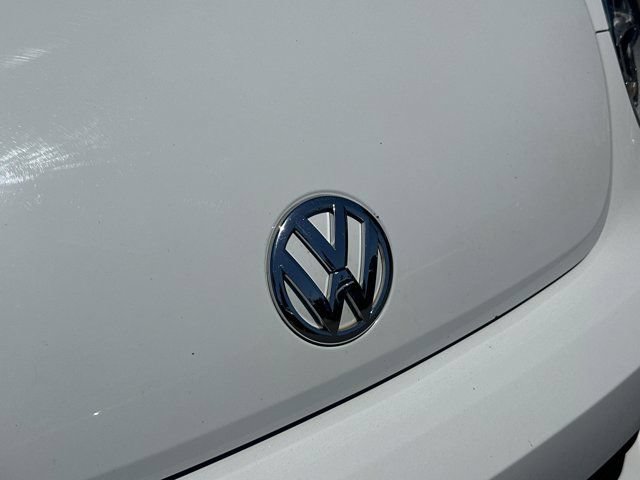 Used 2017 Volkswagen Beetle 1.8T S FWD image 13