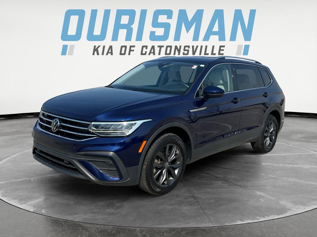 Used 2022 Volkswagen Tiguan SE image 2