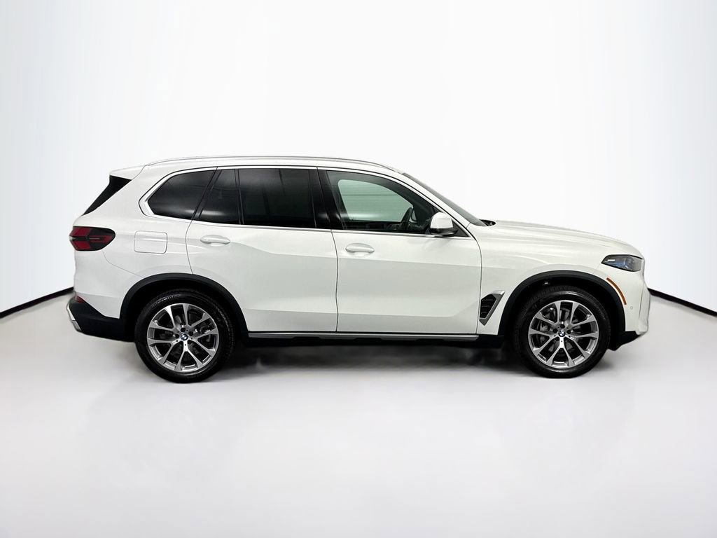 Certified 2026 BMW X5 sDrive40i image 4