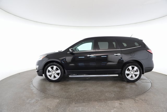 Used 2016 Chevrolet Traverse LT w/ Style and Technology Package image 6