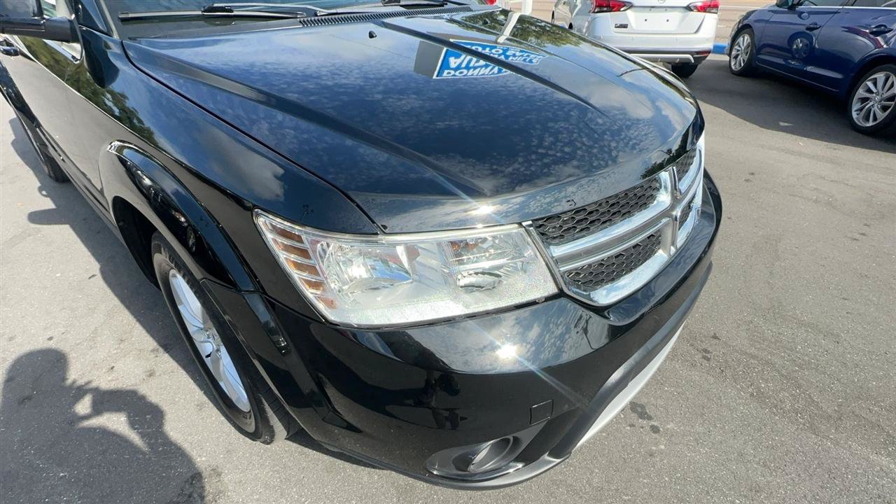 Used 2015 Dodge Journey SXT w/ Flexible Seating Group FWD image 22