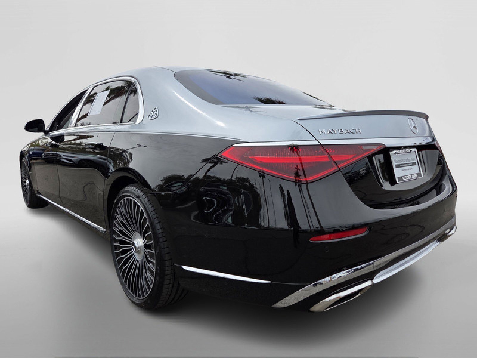 Certified 2023 Mercedes-Benz Maybach S 680 4MATIC image 3