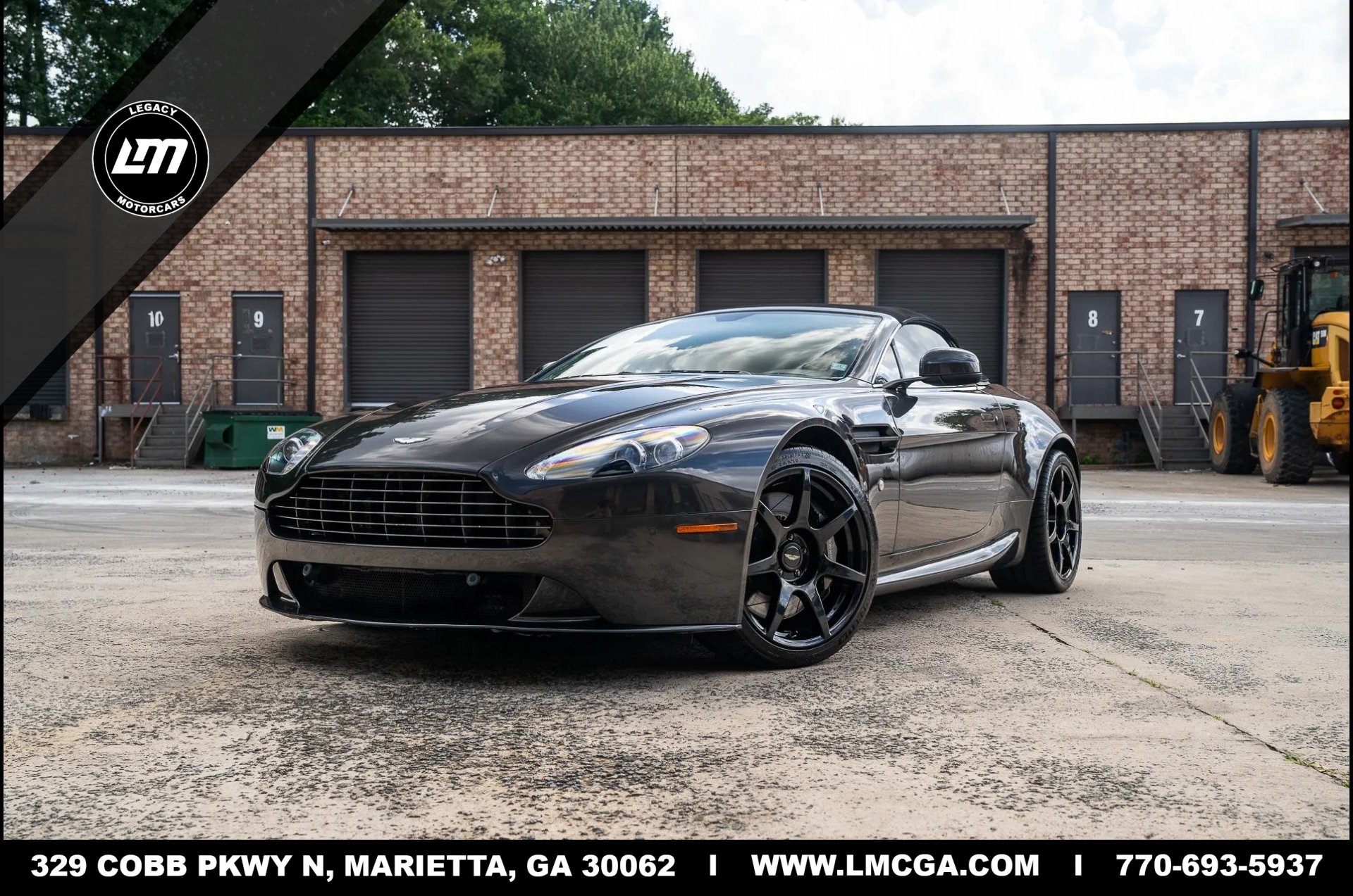 Used 2013 Aston Martin V8 Vantage Roadster RWD image 1
