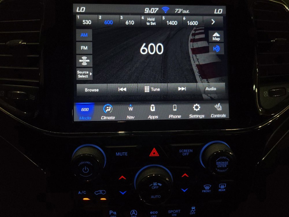 Used 2021 Jeep Grand Cherokee Limited AWD/4WD image 25