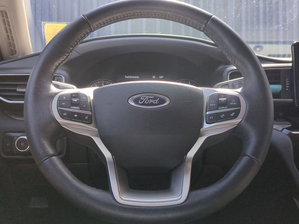 Used 2021 Ford Explorer Limited w/ Equipment Group 301A RWD image 22