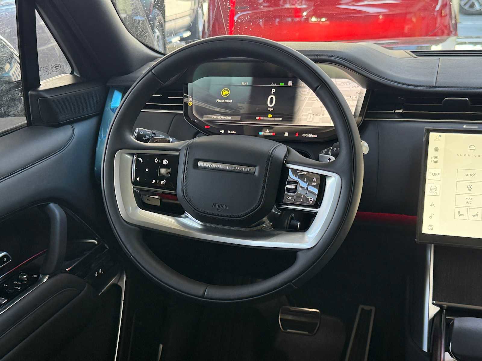New 2025 Land Rover Range Rover Long Wheelbase SE image 15