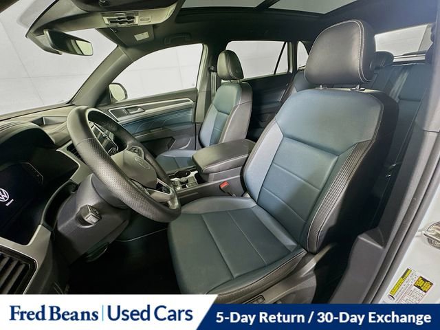 Used 2022 Volkswagen Atlas Cross Sport SEL R-Line image 22