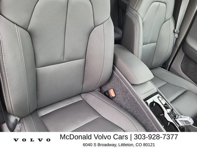 New 2026 Volvo XC40 B5 Plus w/ Protection Package Premier AWD/4WD image 19