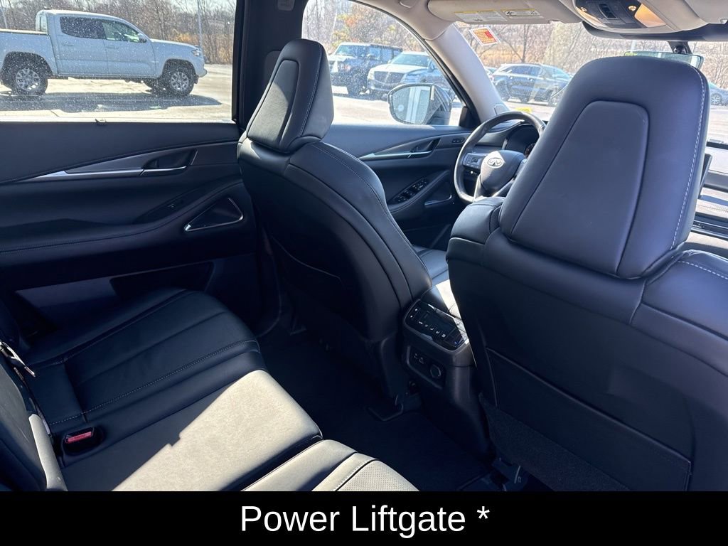 Certified 2023 INFINITI QX60 Luxe w/ Performance Audio Package image 29