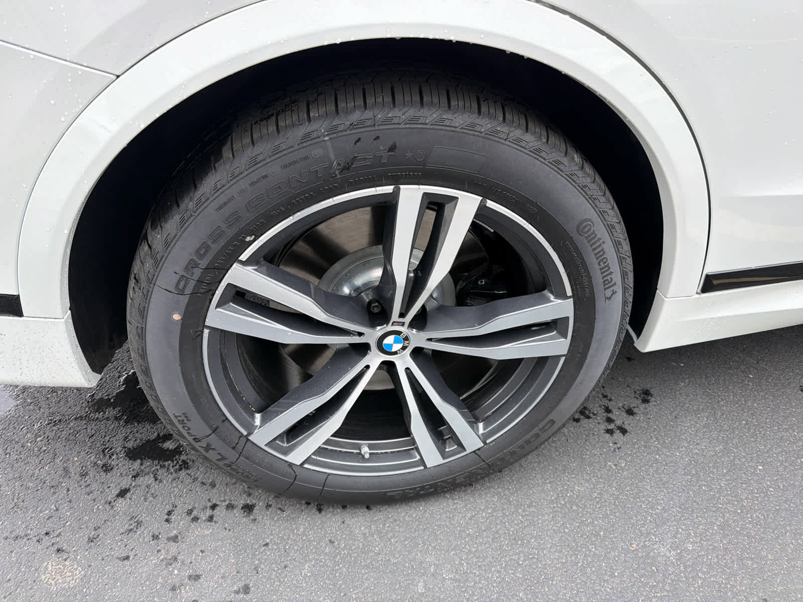 New 2026 BMW X7 M60i AWD/4WD image 8