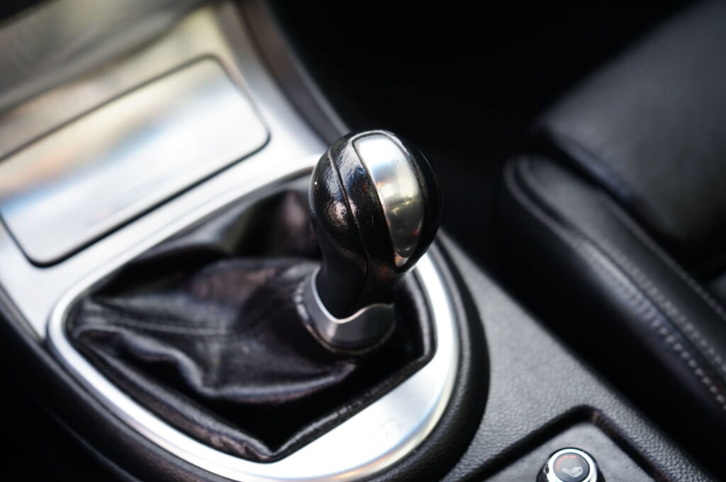 Used 2014 INFINITI Q60 Sport image 22