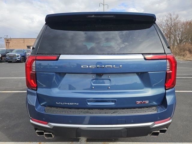 New 2026 GMC Yukon Denali w/ Sun & Power Step Package image 4