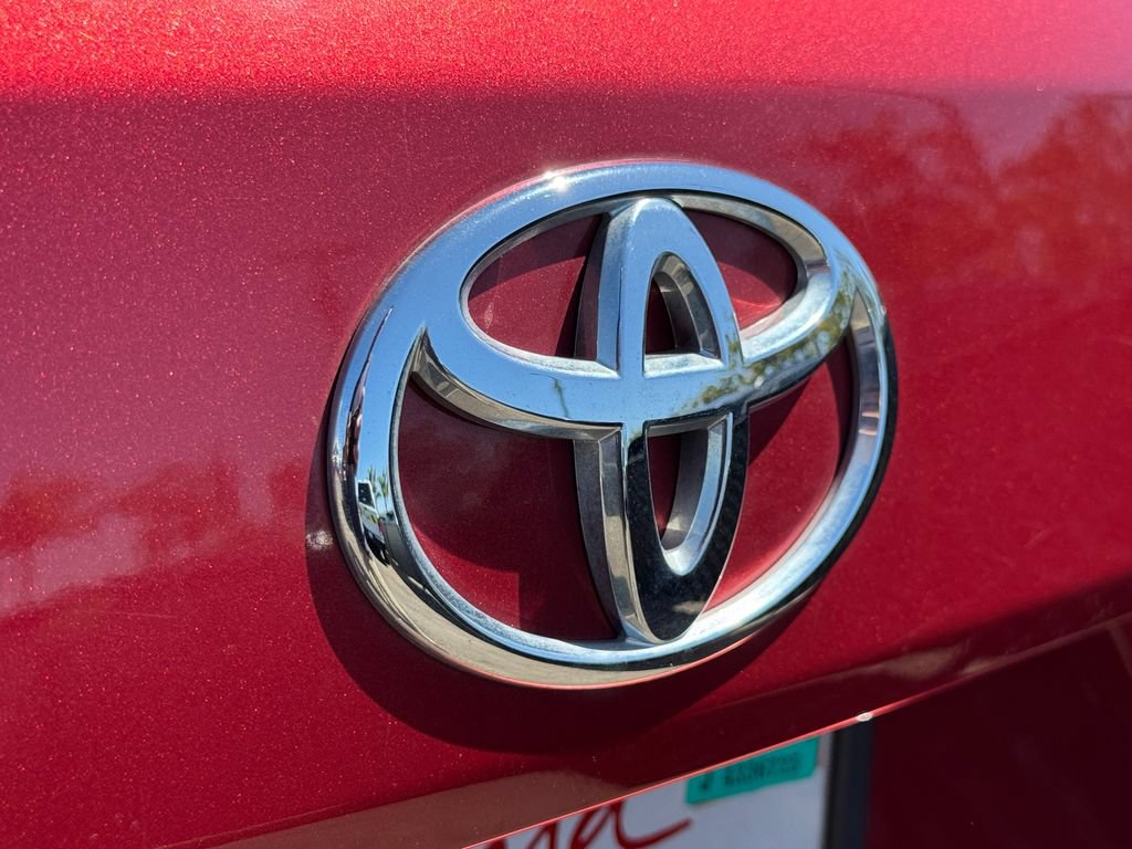 Used 2017 Toyota Yaris iA FWD image 8