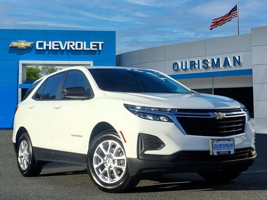 Used 2022 Chevrolet Equinox LS image 1