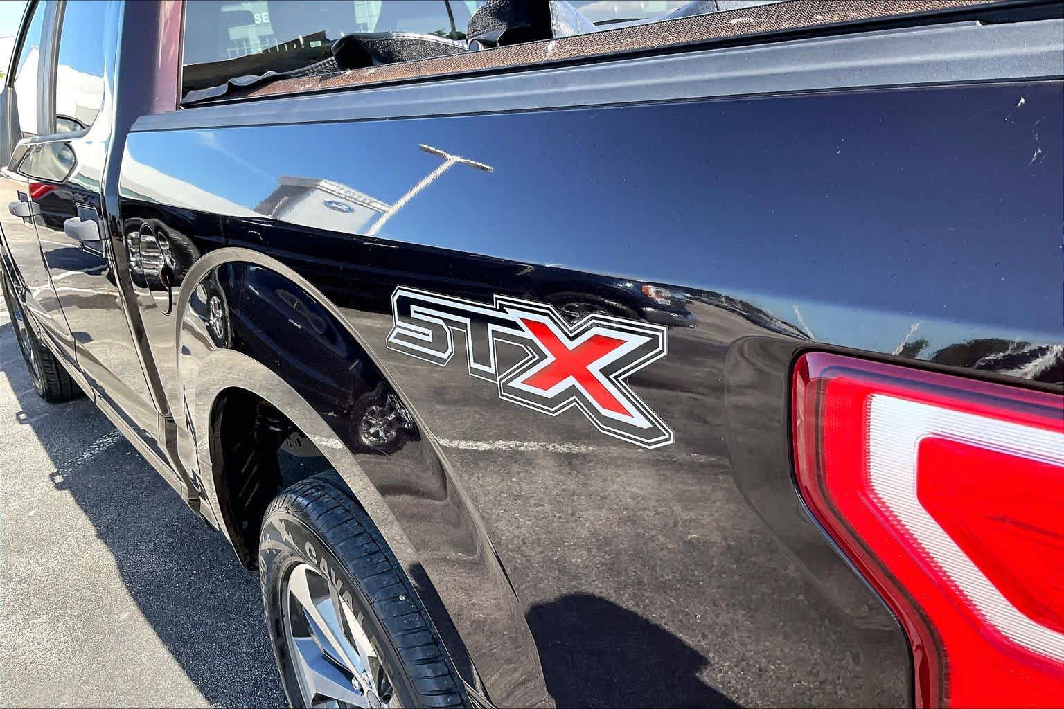 Used 2020 Ford F150 XL w/ Equipment Group 101A Mid RWD image 10