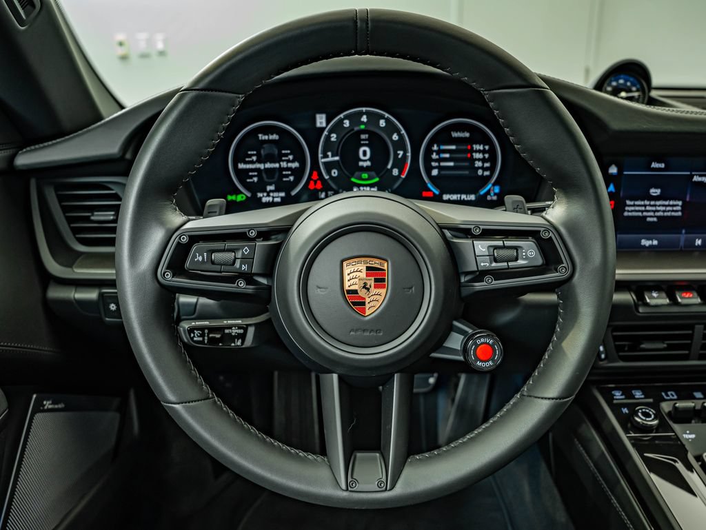 Certified 2026 Porsche 911 Targa 4 GTS AWD/4WD image 37